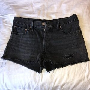 levi’s jean shorts